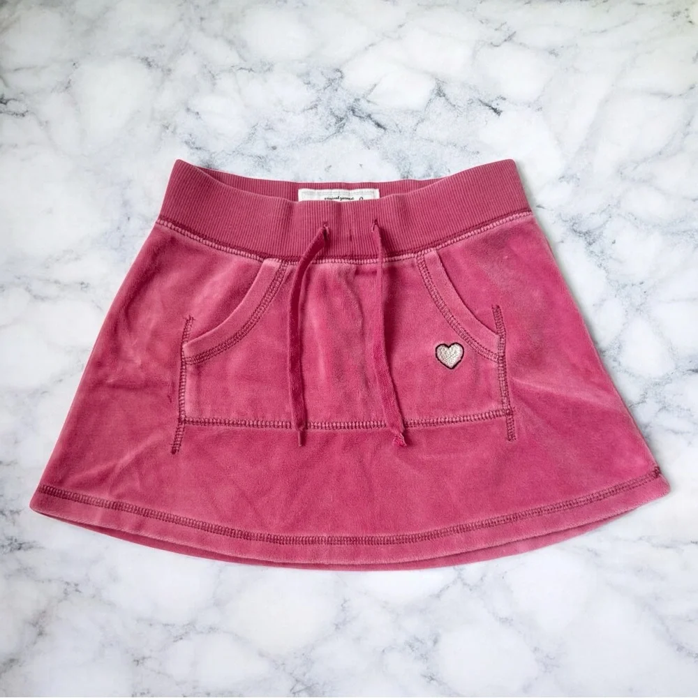 GAP Skirt Girls 6 / 7 Pink Velour Y2K w/ Drawstring Embroidered Heart, Pocket